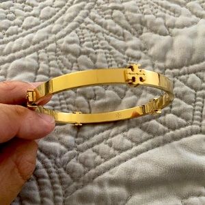 Tory Burch Bangle 💛